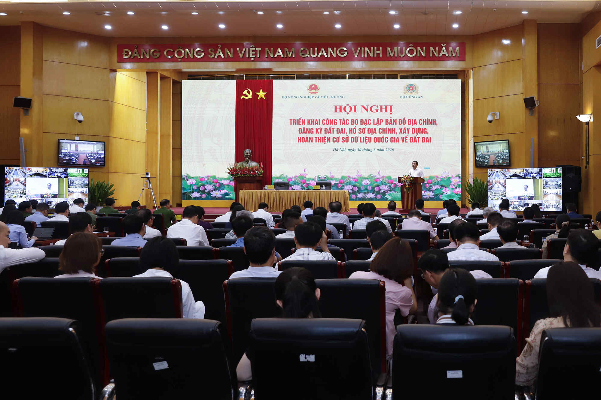 Triển khai Kế hoạch số 2959/KH-BNNMT-BCA về tăng cường, đẩy mạnh công tác đo đạc, lập bản đồ địa chính, đăng ký đất đai, lập hồ sơ địa chính và hoàn thành cơ sở dữ liệu quốc gia về đất đai